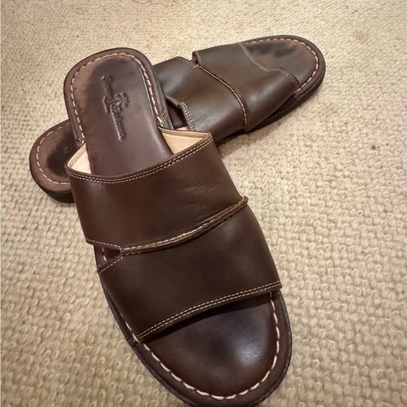 Tommy Bahama Brown Leather Men's Sandals - Picture 1 of 6